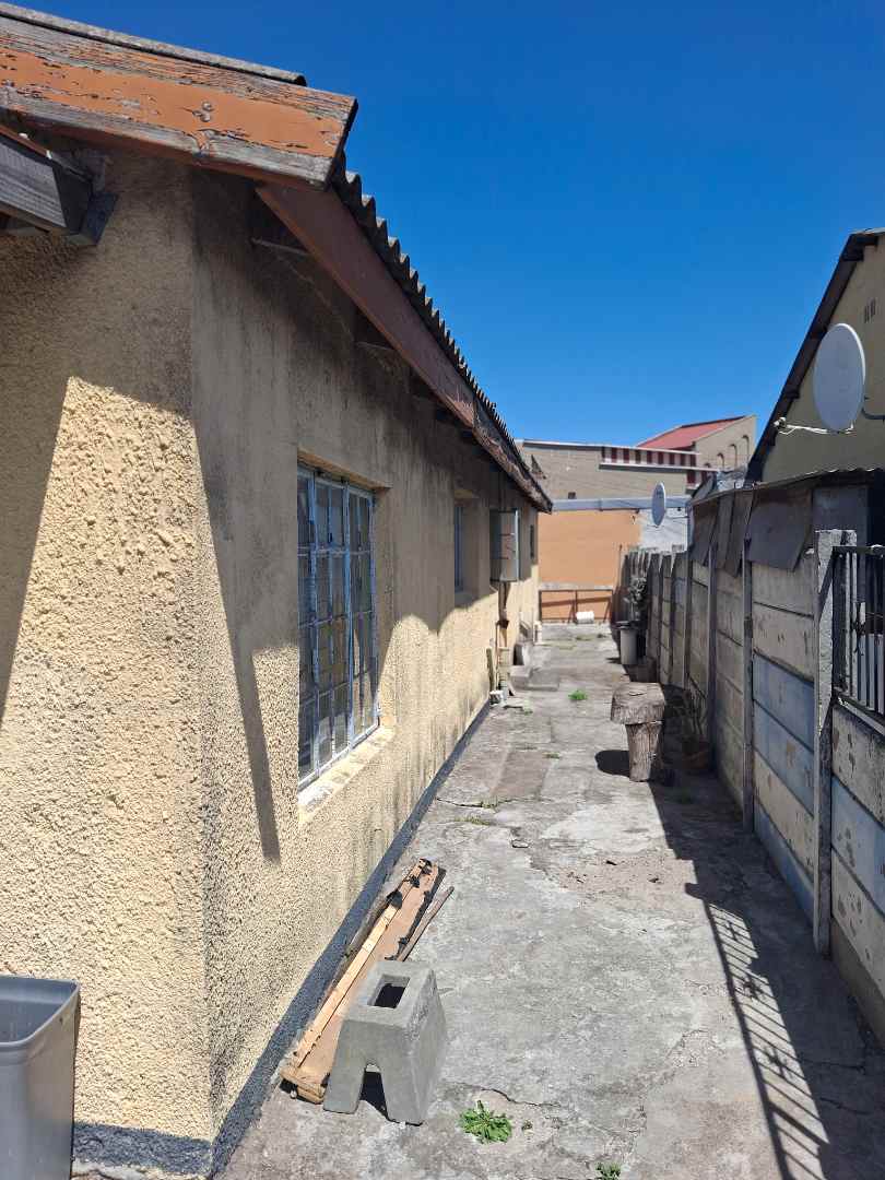 4 Bedroom Property for Sale in Balvenie Western Cape